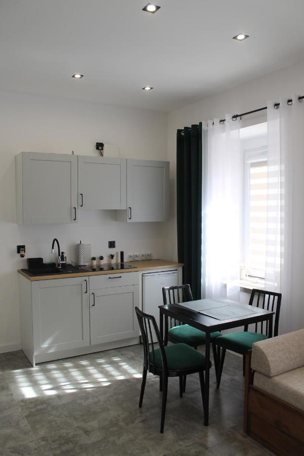 Apartament Z Historia Jelenia Góra Extérieur photo