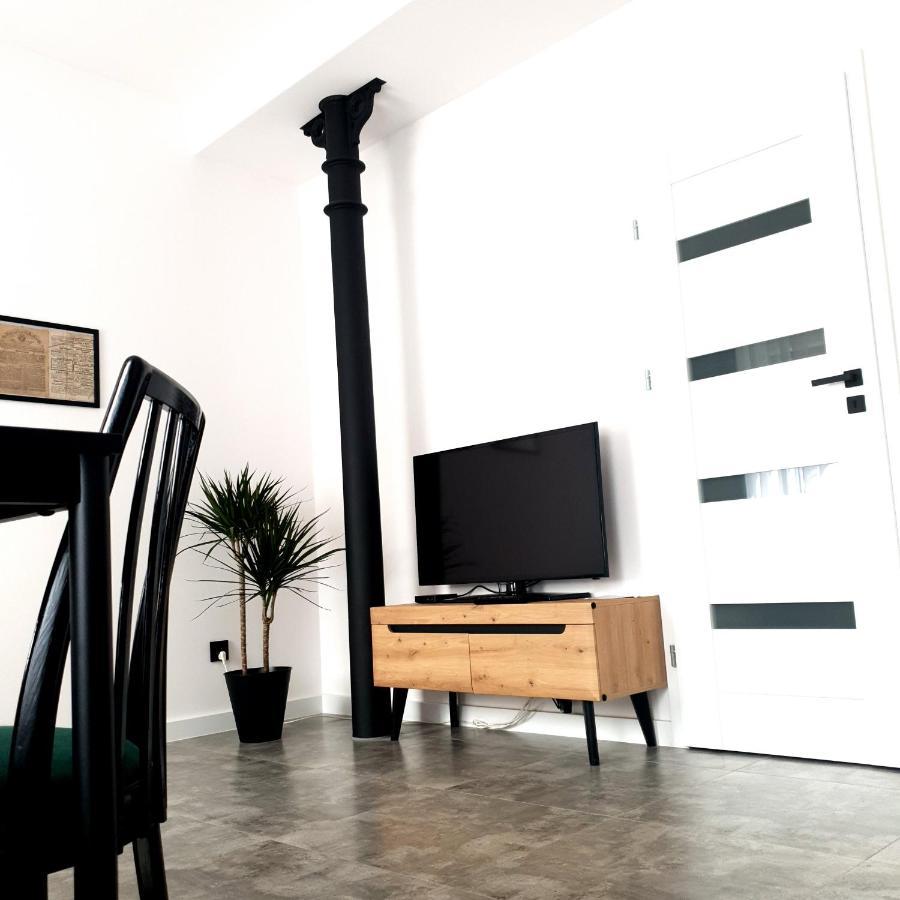 Apartament Z Historia Jelenia Góra Extérieur photo